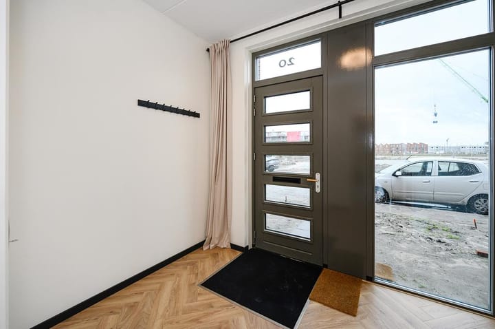 Photo 3 of Letlandstraat 20