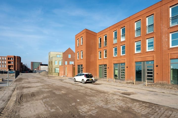 Photo 2 of Letlandstraat 20