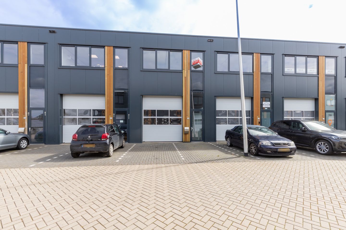 Bekijk foto 1 van Goudsmid 30