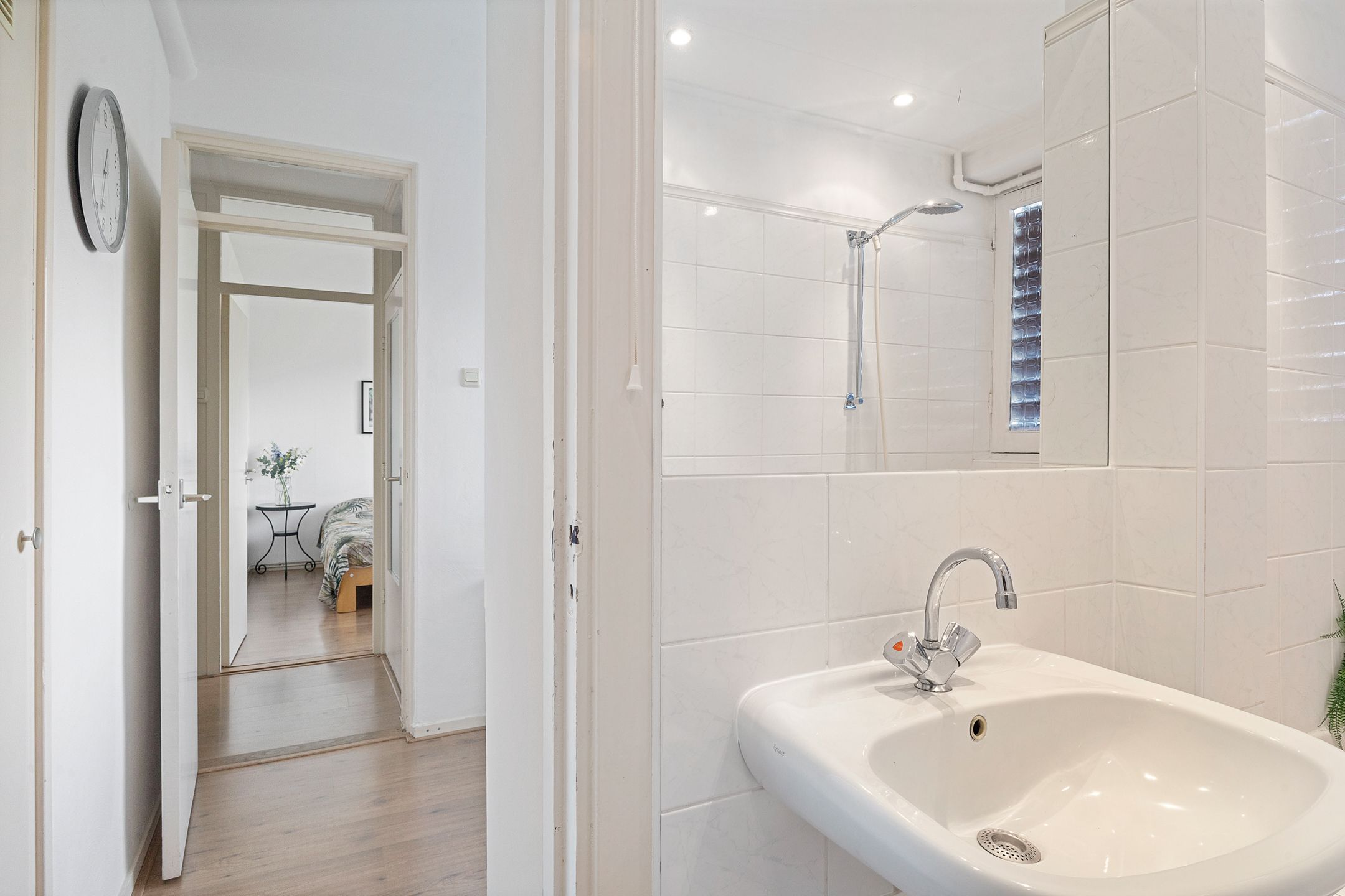 Spacious 4-Room Apartment with Southwest Balcony in Amstelveen — 26