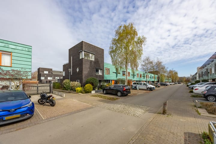 Photo 2 of Grasplant 13