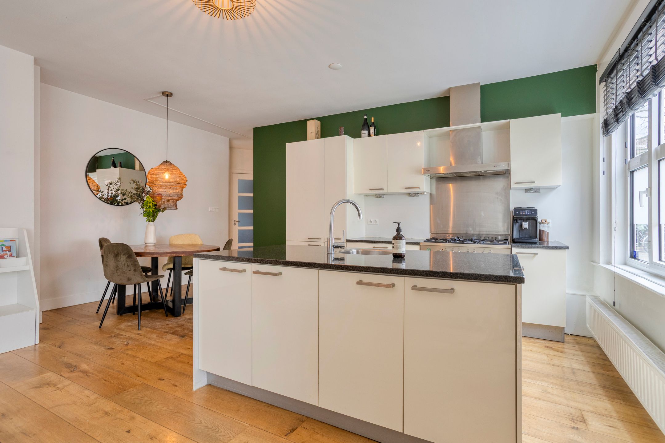 Foto 9 van Bonairestraat 92