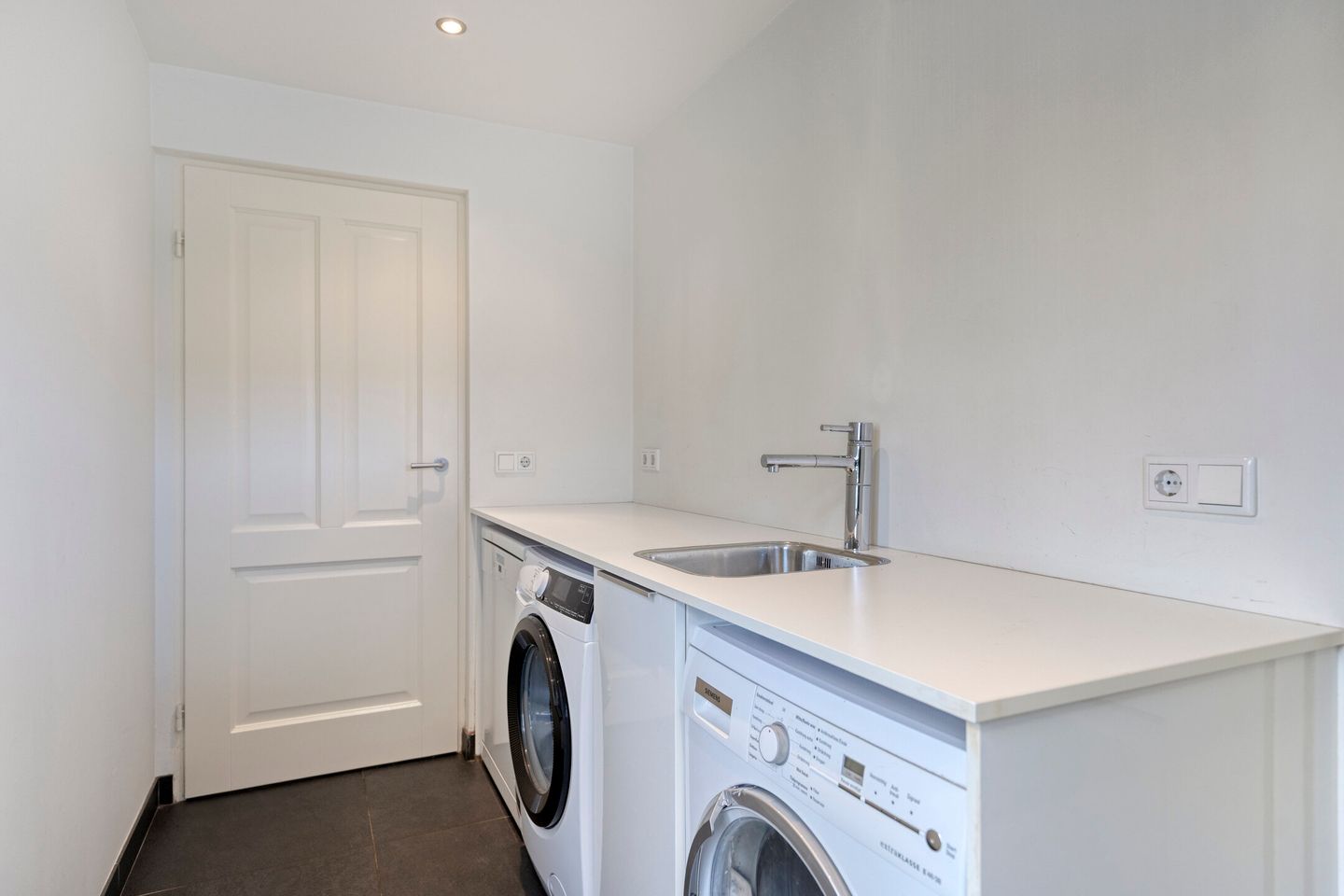 Foto 19 van De Speldenmaker 25