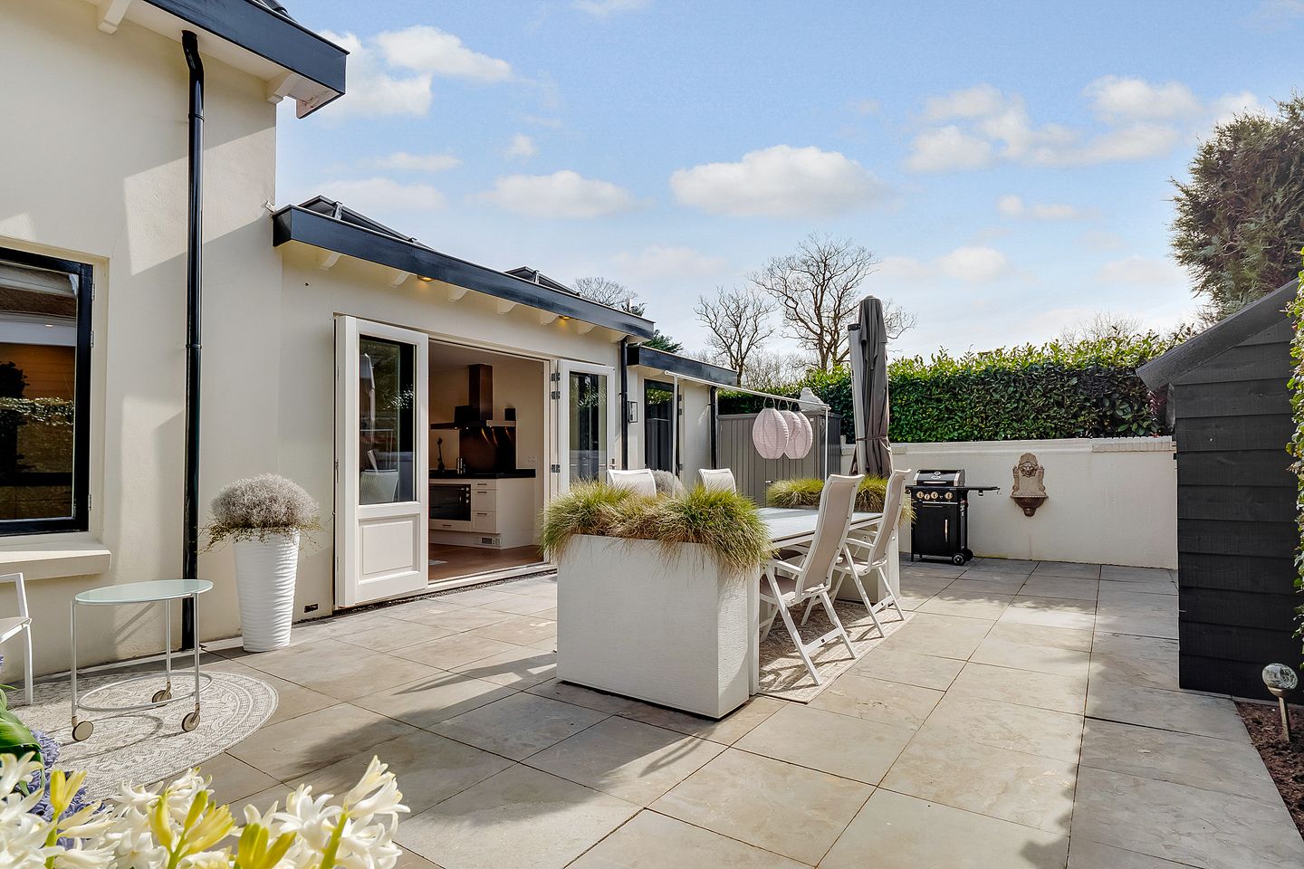 Photo 34 of Dammaat 9