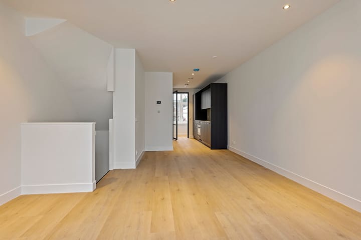 Photo 5 of Voetboogstraat 5-L