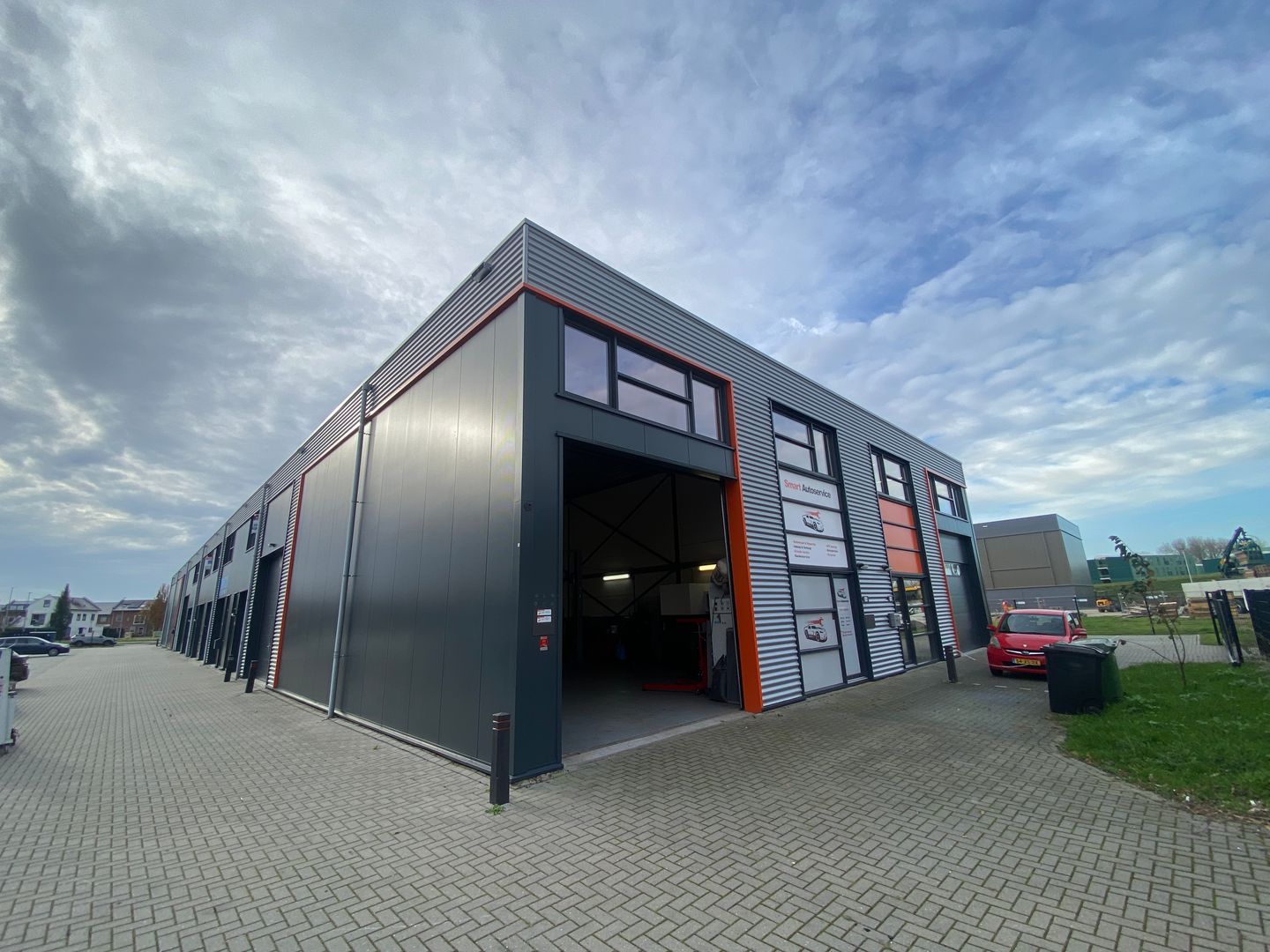 Bekijk foto 1 van De Striptekenaar 34-K