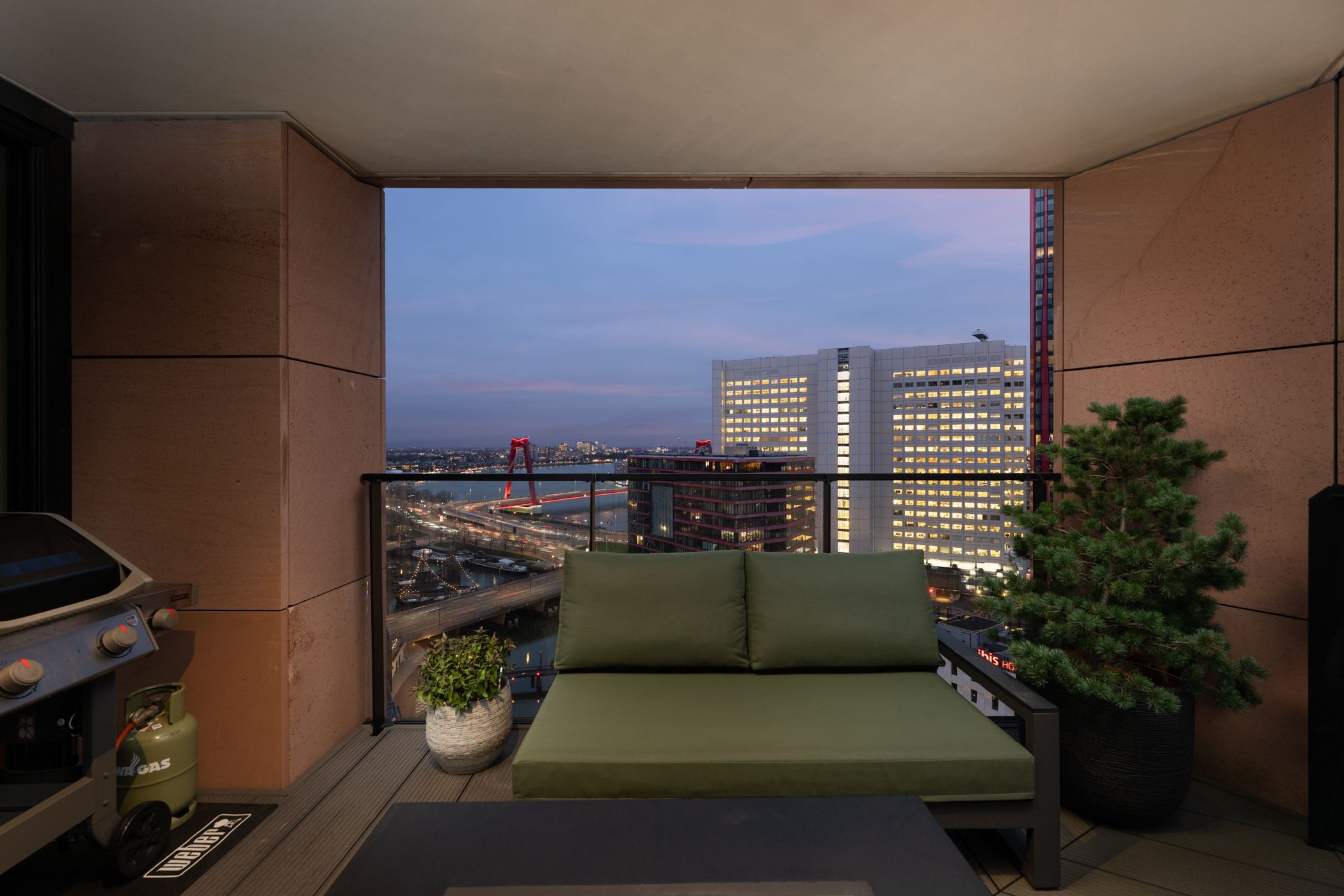 Photo 33 of Wijnhaven 65-C18