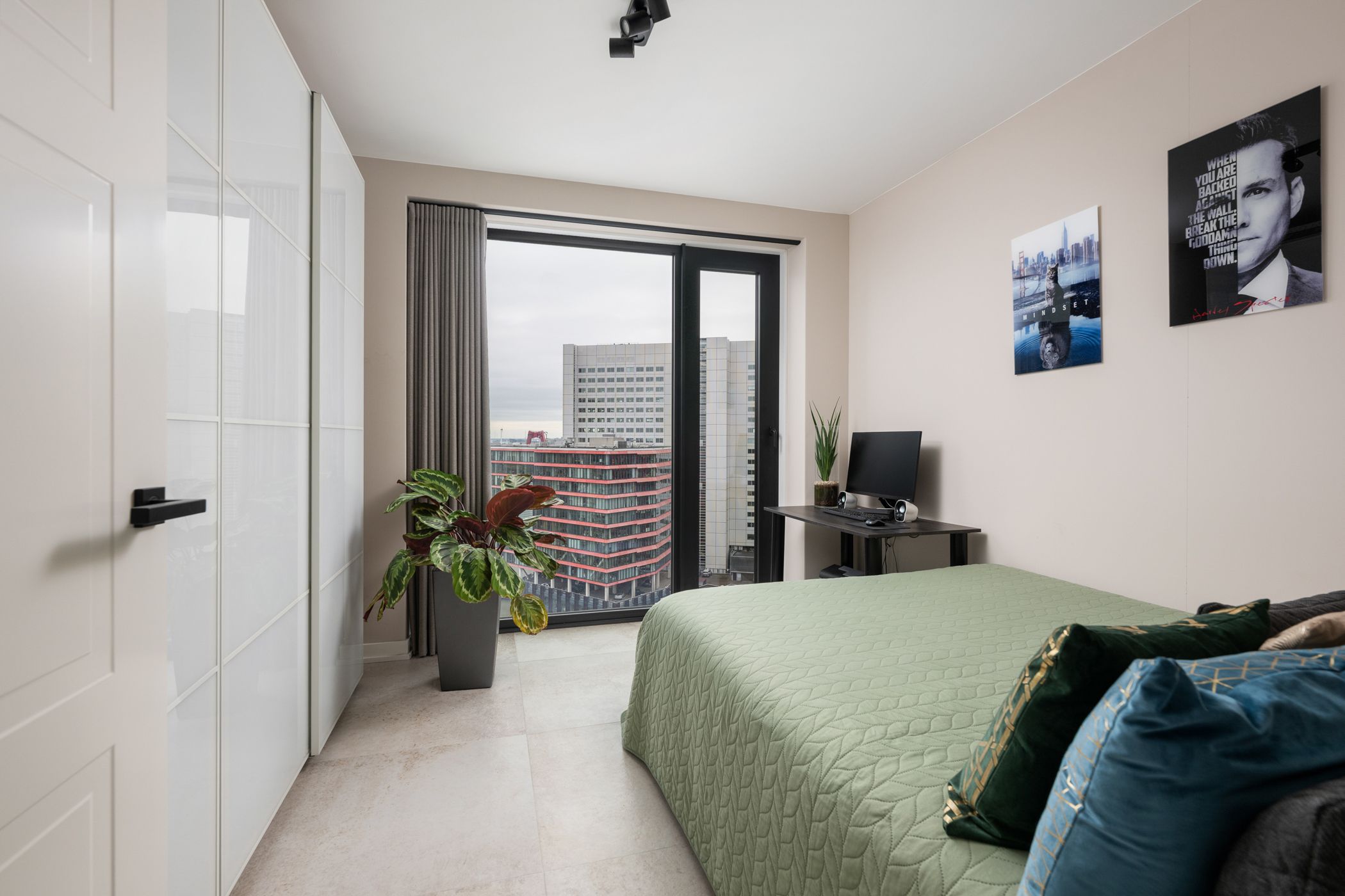 Photo 27 of Wijnhaven 65-C18