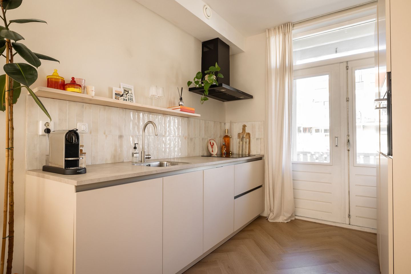 Foto 19 van Van Boetzelaerstraat 94-2