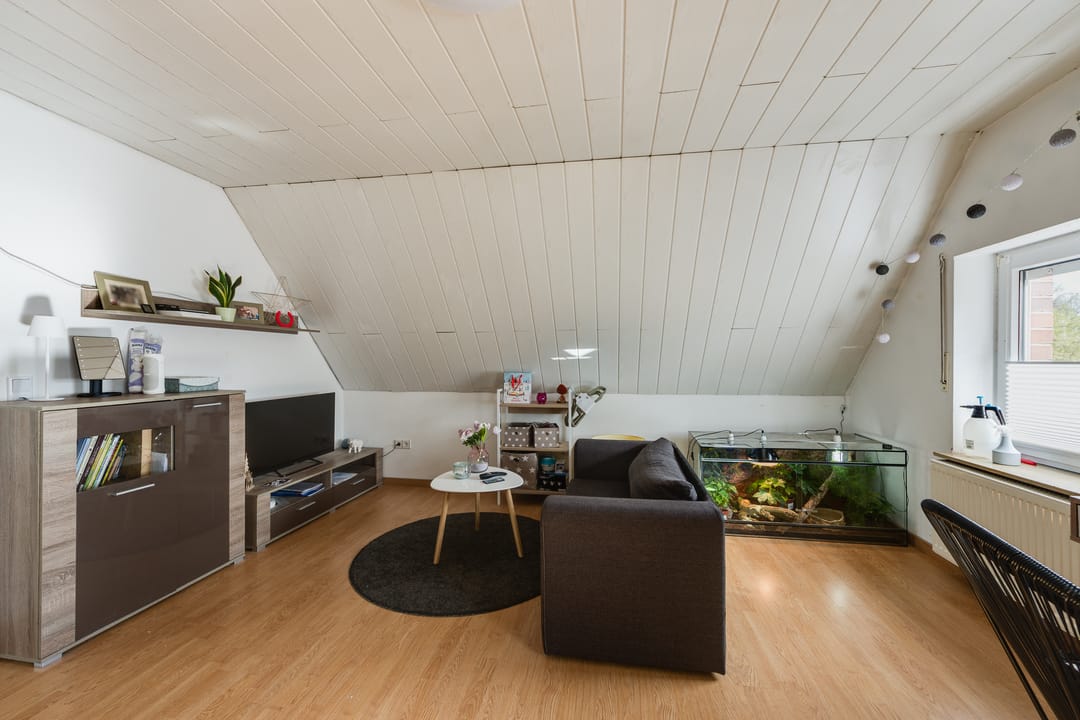 Spacious family home with equestrian facilities in Schüttorf — 29