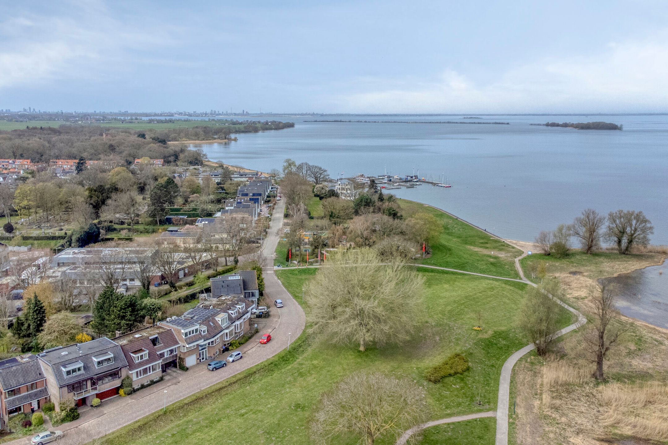 Foto 3 van Nienhuis Ruijskade 30