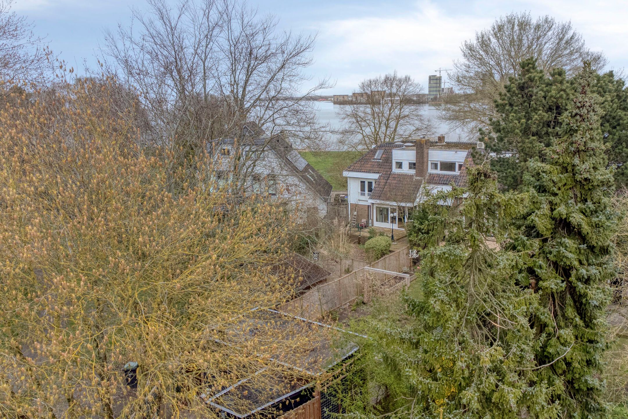 Foto 81 van Nienhuis Ruijskade 30