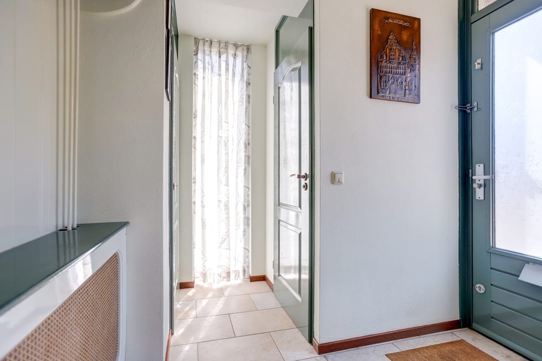 Photo 8 of Gele Lis 24