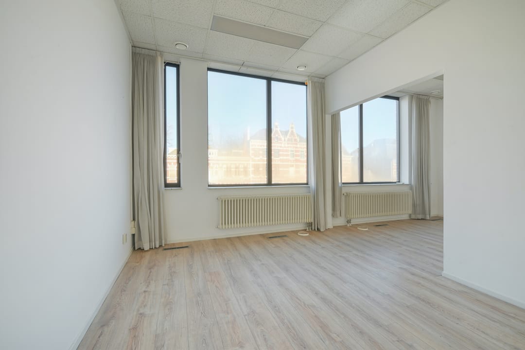 Unique townhouse with garden in Breda Zandberg, ready for transformation — 27