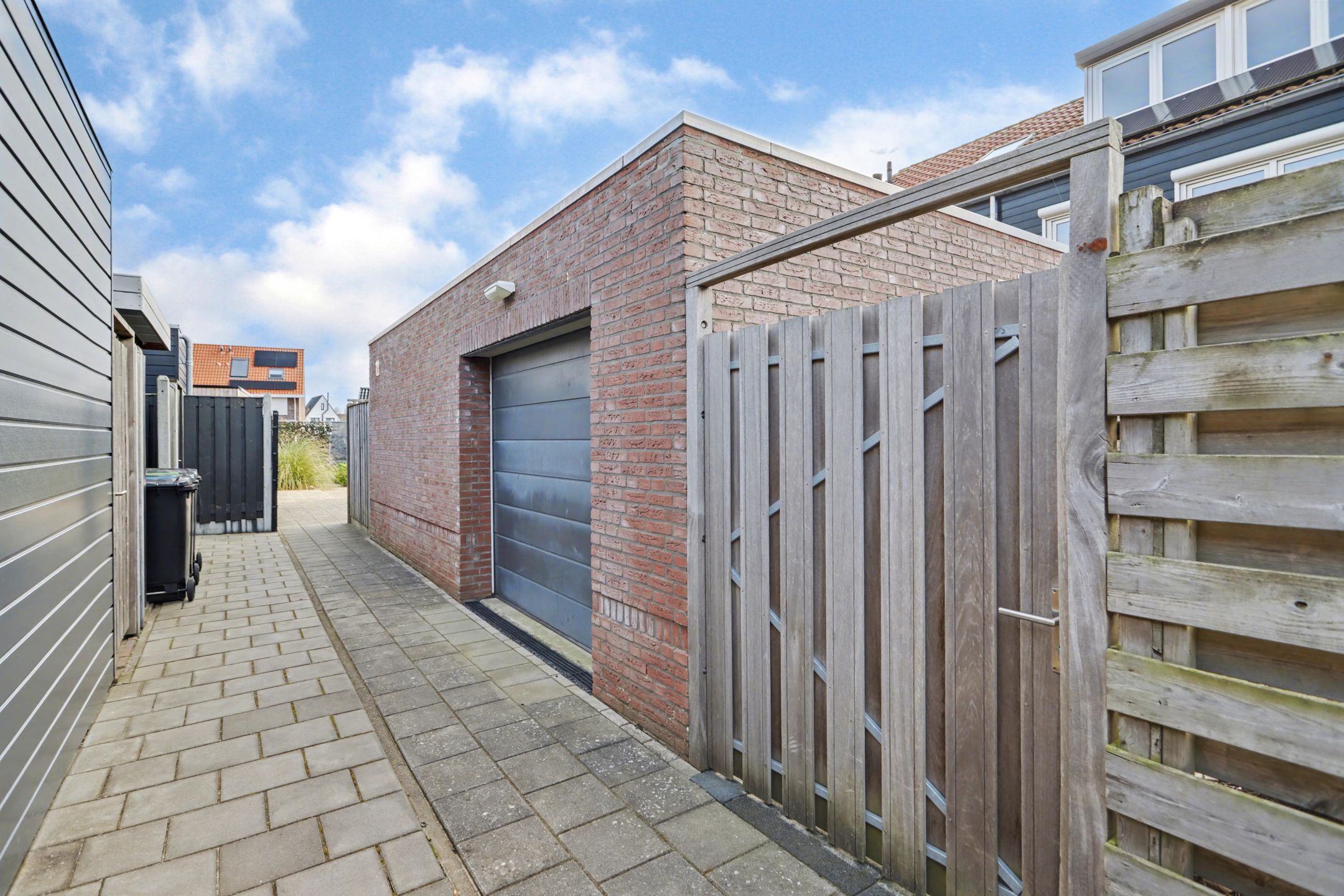 Photo 24 of Dokter Zoetemanstraat 12