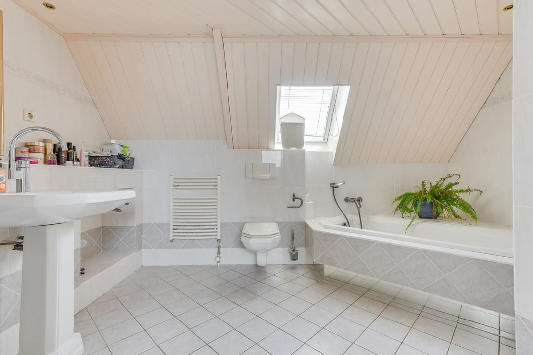 Photo 26 of Westeinde 245