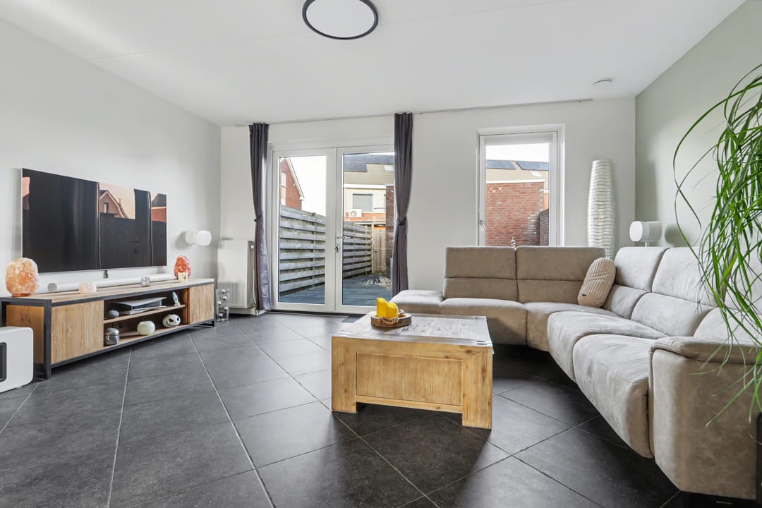 Photo 7 of Dokter Zoetemanstraat 12