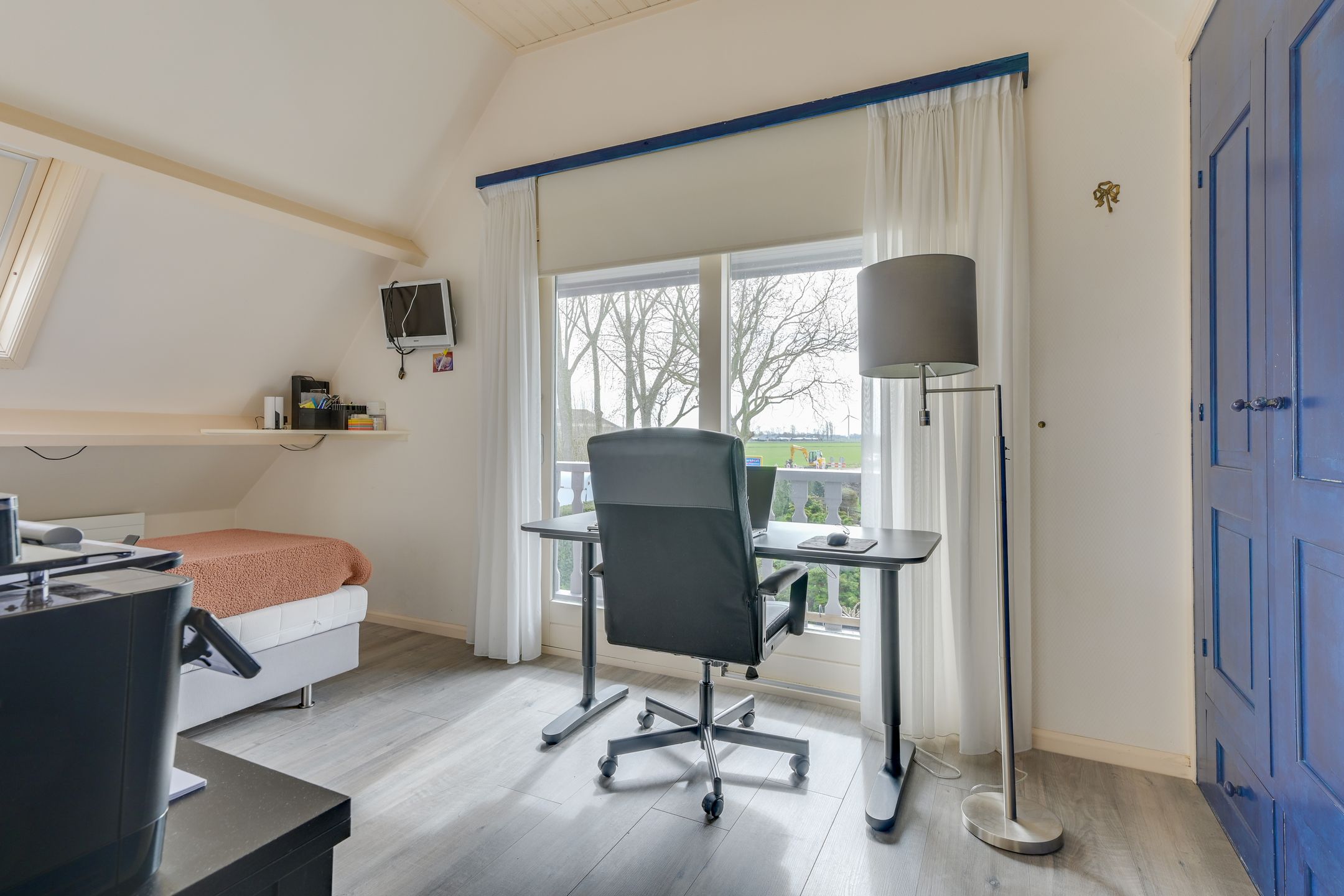 Photo 30 of Westeinde 245