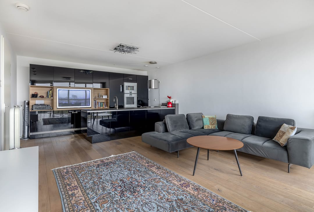 Photo 2 of Buizerdhof 281