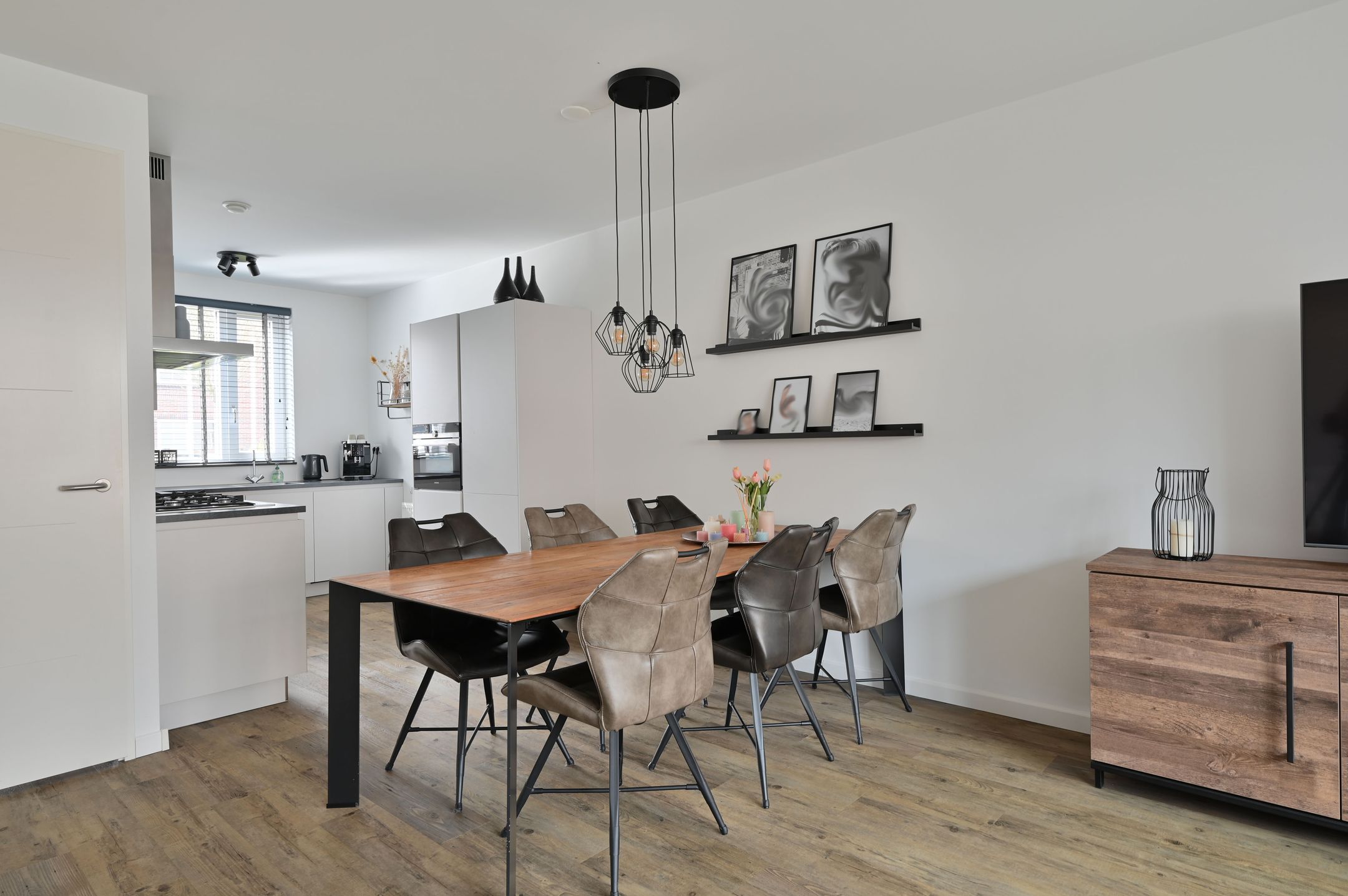 Foto 9 van Klompenmaker 31