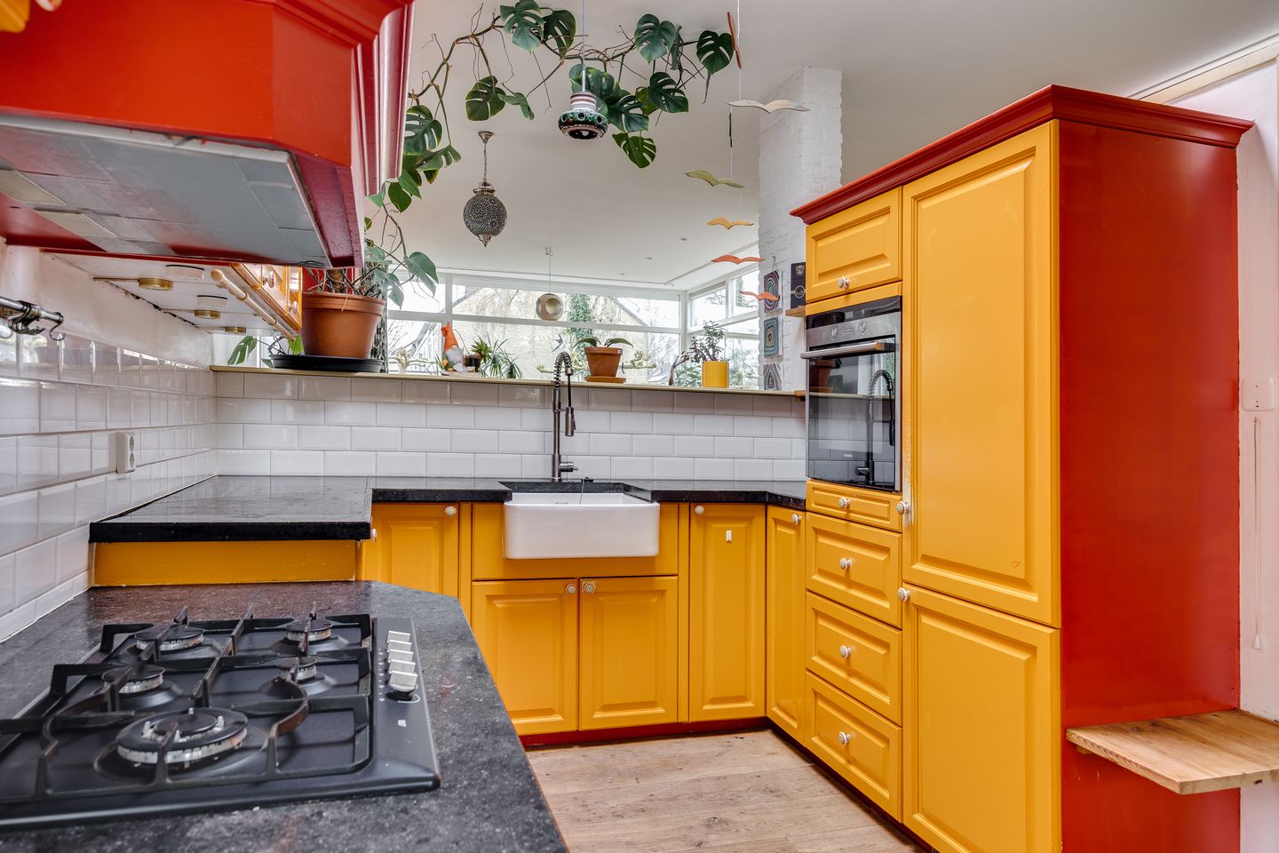 Spacious Bungalow with Guest House Adjacent to Nature Reserve — 19