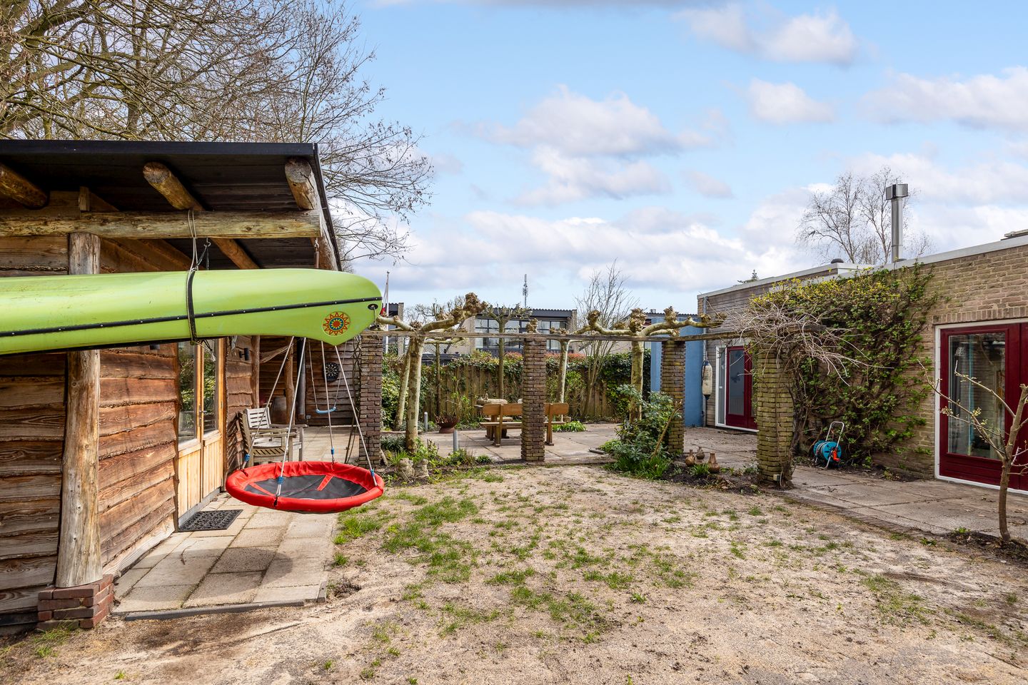 Spacious Bungalow with Guest House Adjacent to Nature Reserve — 43