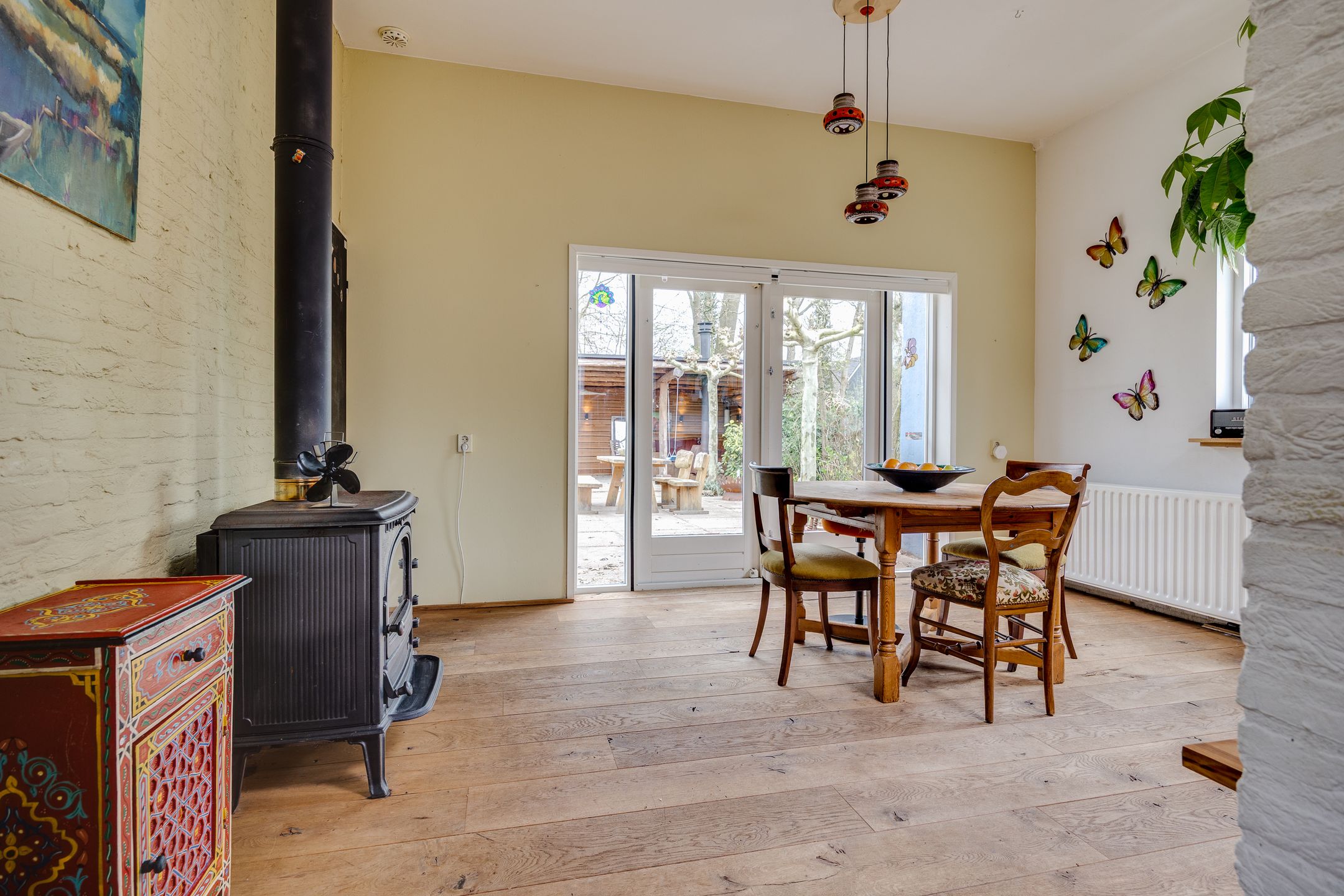 Spacious Bungalow with Guest House Adjacent to Nature Reserve — 15