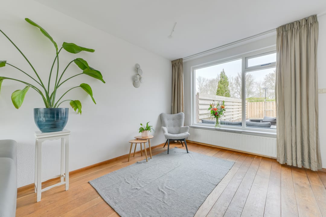 Foto 13 van van Dussenlaan 12