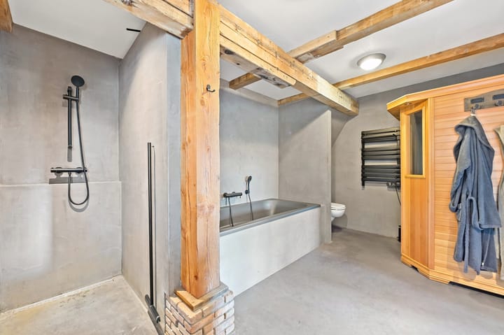 Photo 4 of Westgaag 8-B