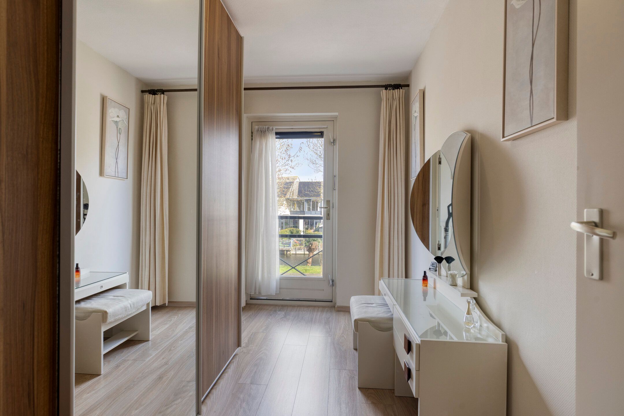 Foto 21 van Anna van Renesselaan 74