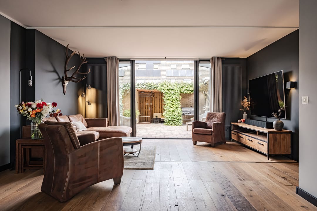 Foto 2 van Spaanderbank 55