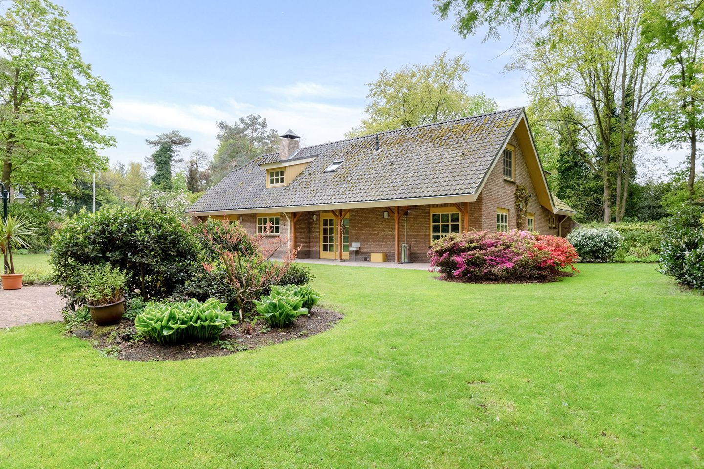 Foto 50 van Kleuterhuislaan 1