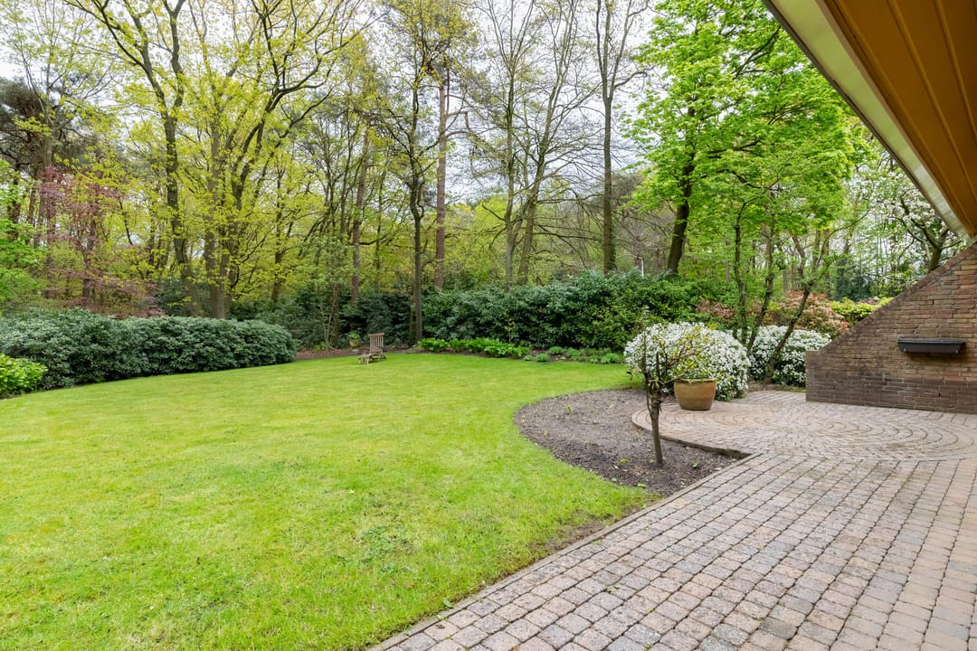 Foto 56 van Kleuterhuislaan 1