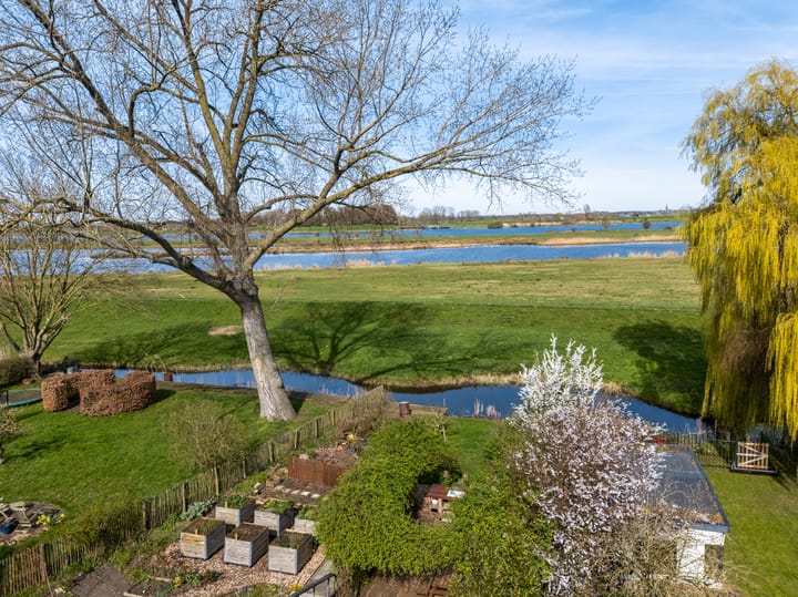 Photo 3 of Lekdijk 12