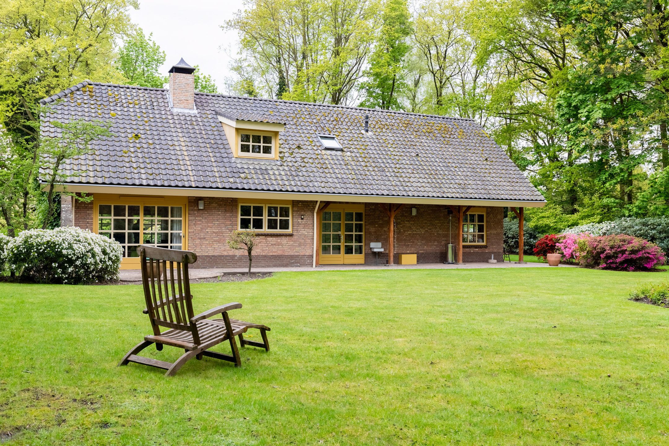 Foto 60 van Kleuterhuislaan 1