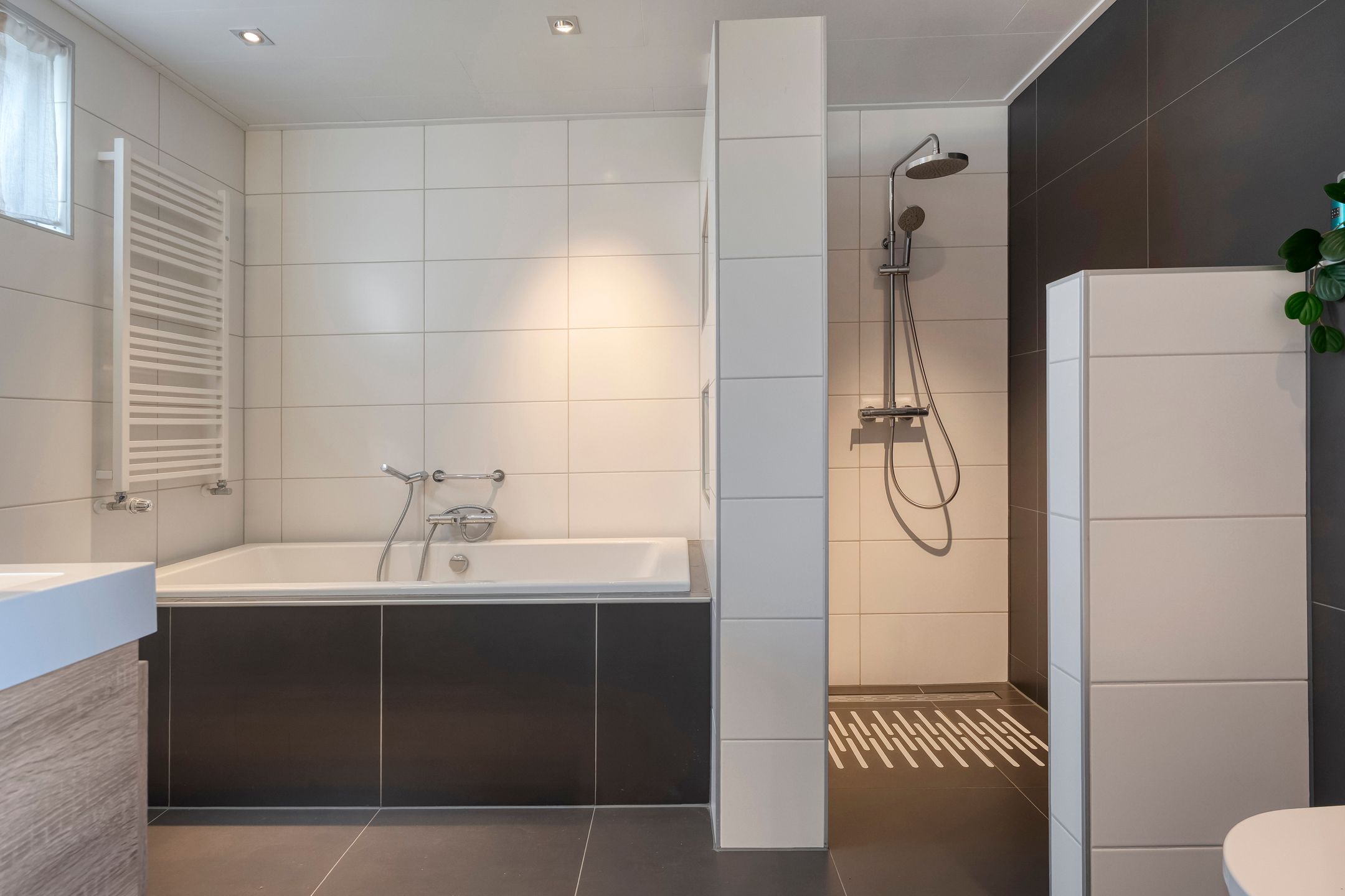 Photo 15 of Telgenkamp 14