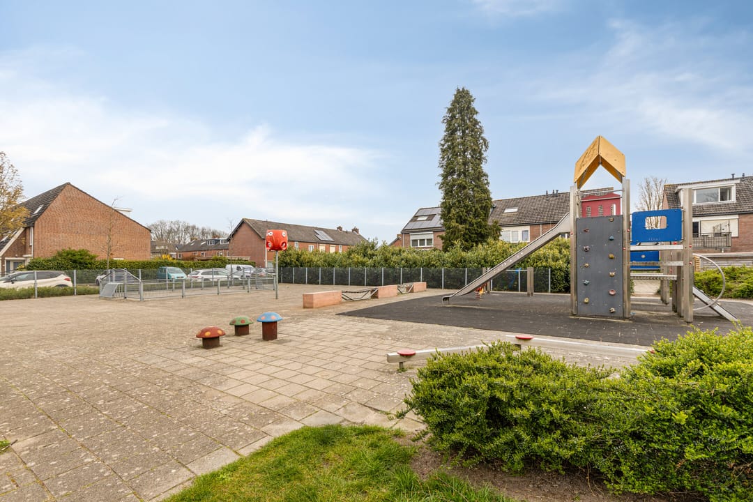 Foto 43 van Heliotroopdijk 27