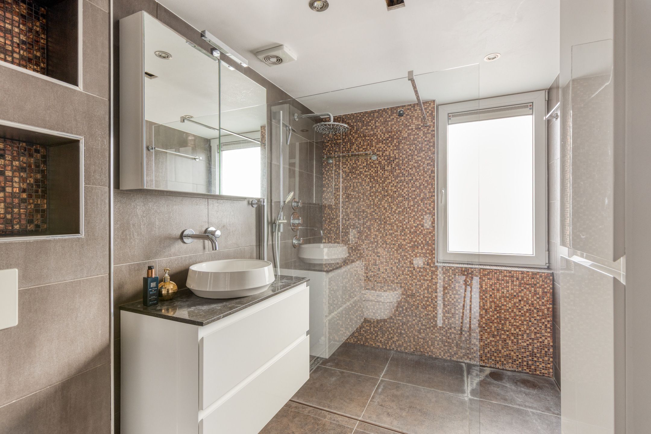 Foto 24 van Heliotroopdijk 27