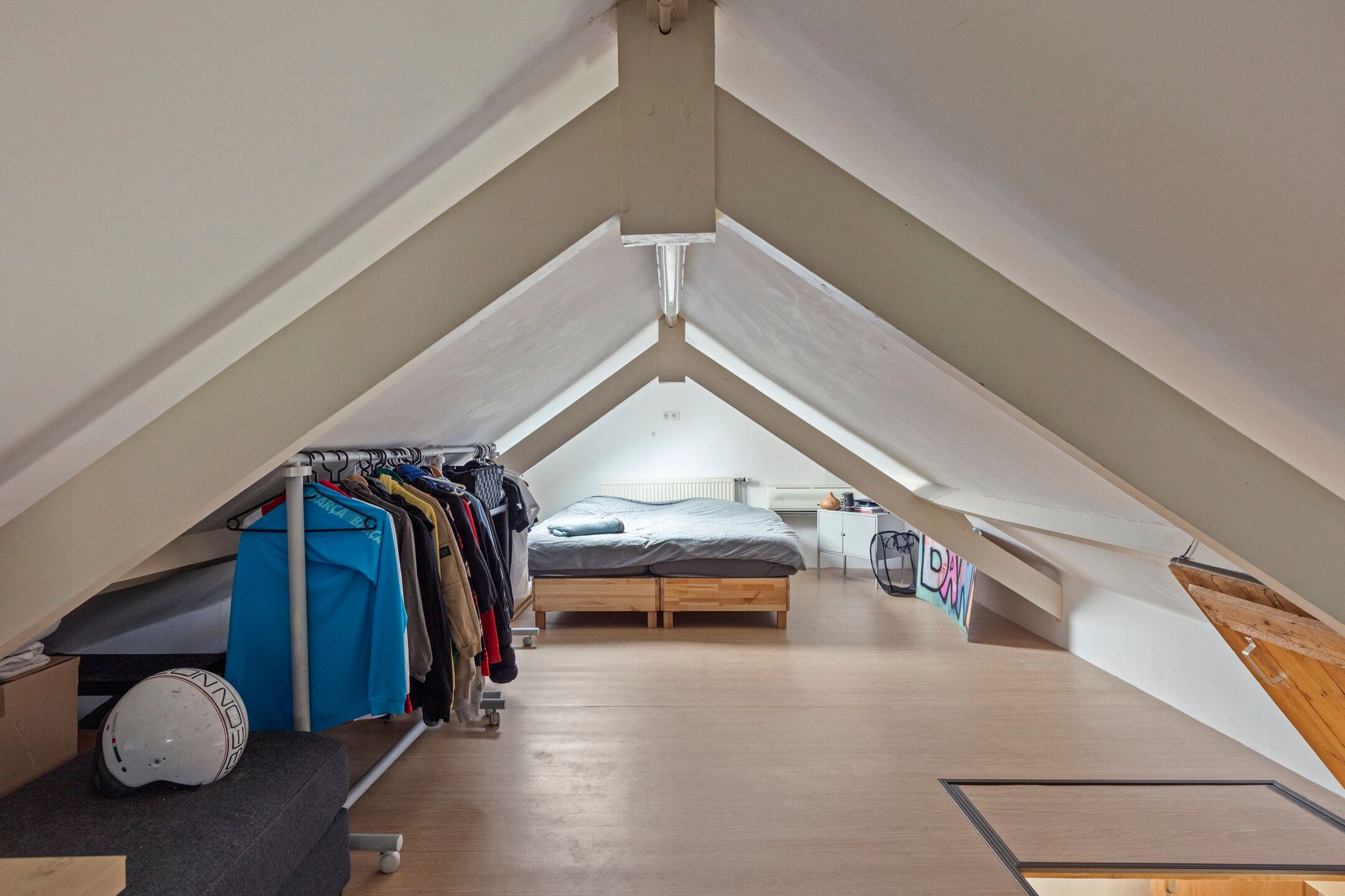 Spacious detached home with independent B&B in Nieuwerkerk center — 45