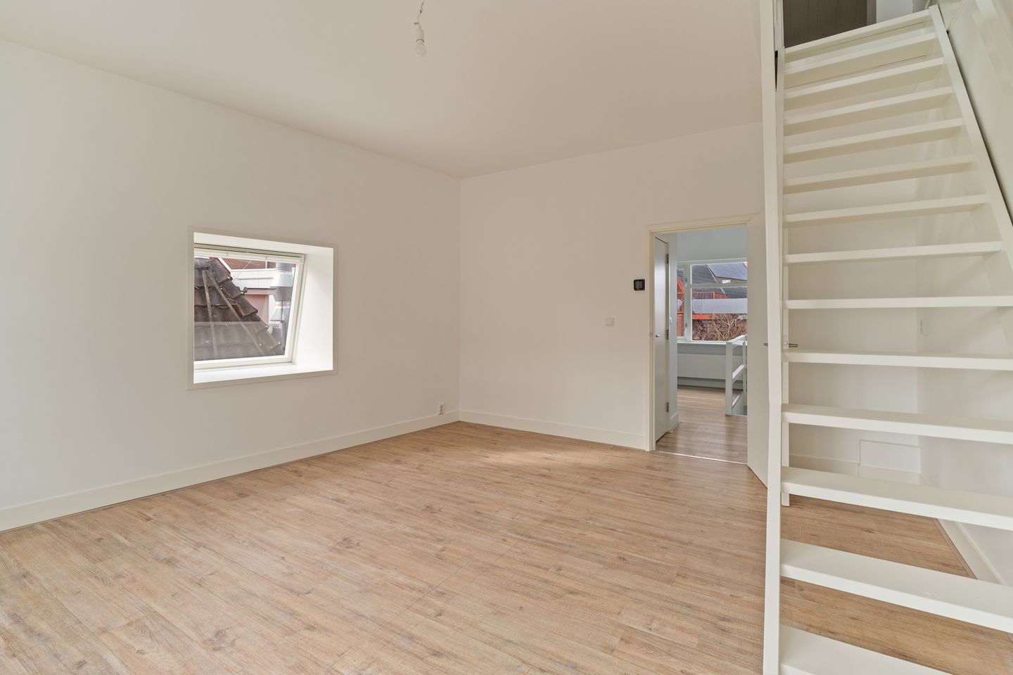 Foto 10 van Abraham van Royenstraat 106-A