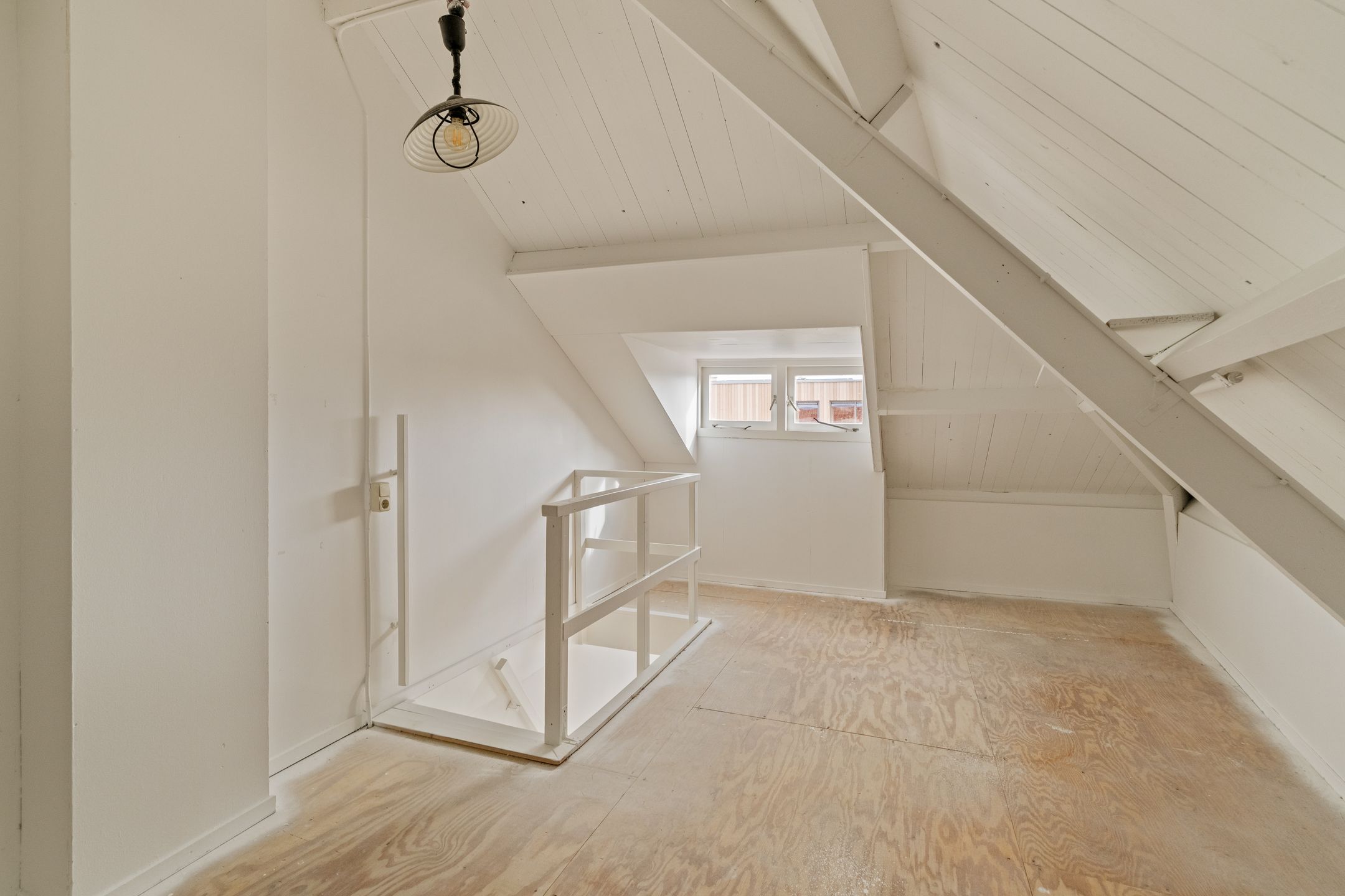 Foto 12 van Abraham van Royenstraat 106-A