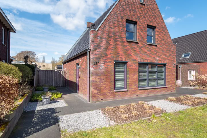 Photo 3 of Karel Doormanstraat 26-A