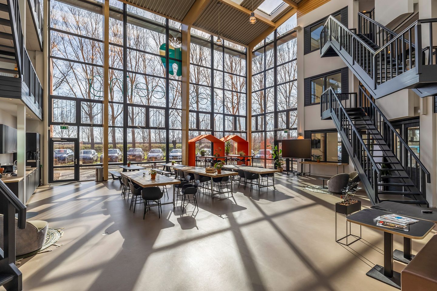 View photo 2 of Duitslandweg 4