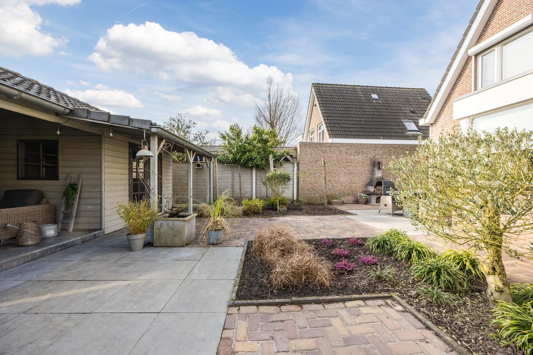 Photo 68 of Beetwortelstraat 4