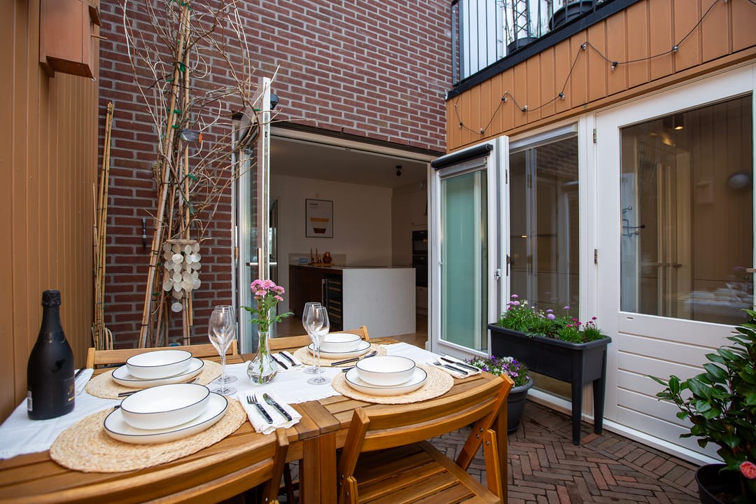Photo 13 of Prins Hendrikstraat 64-C