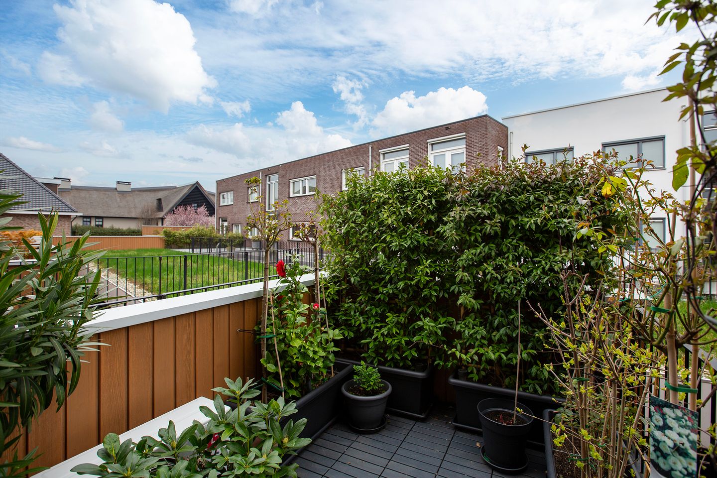 Photo 20 of Prins Hendrikstraat 64-C