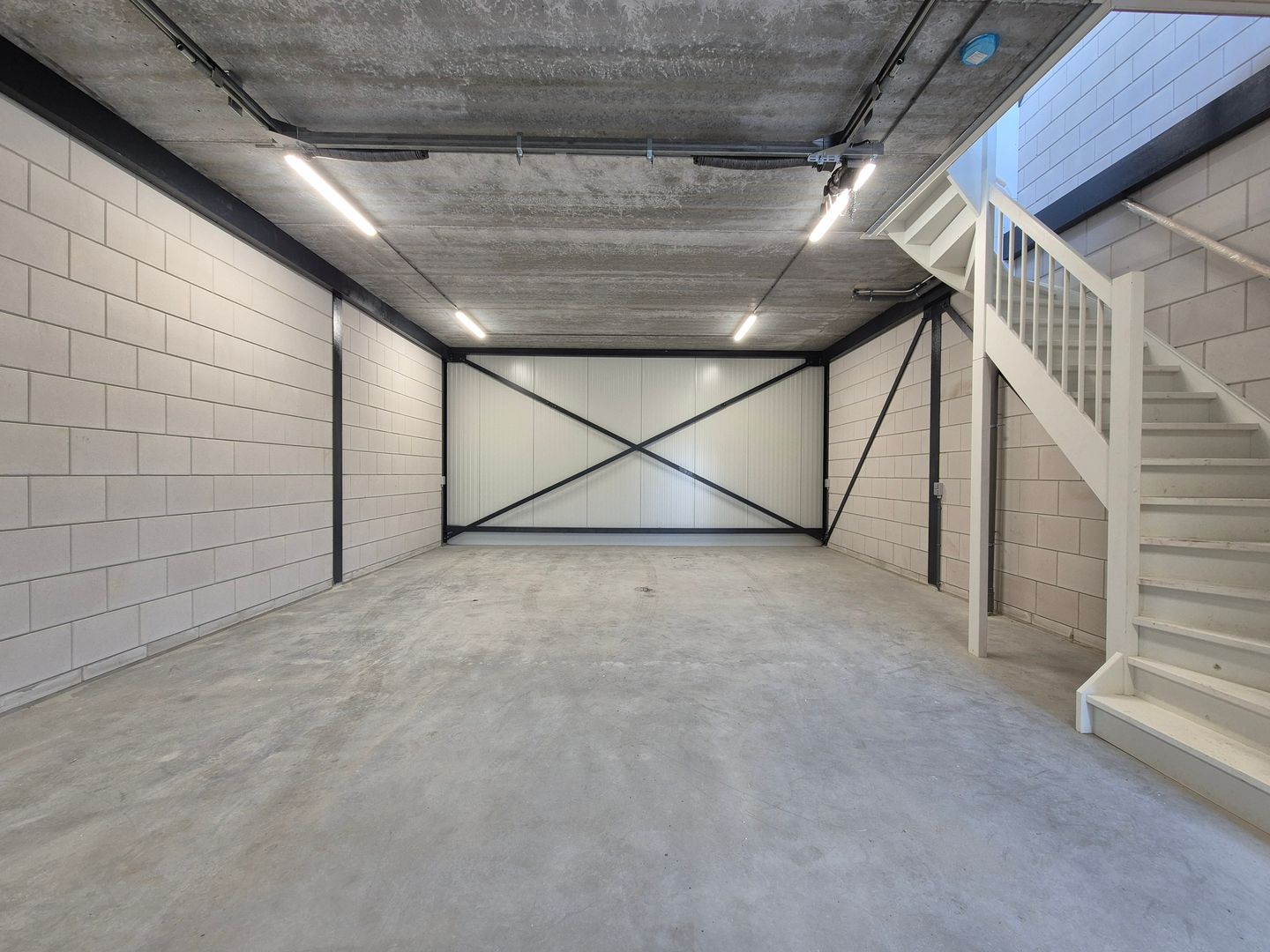 Bekijk foto 2 van Transportweg 4-A