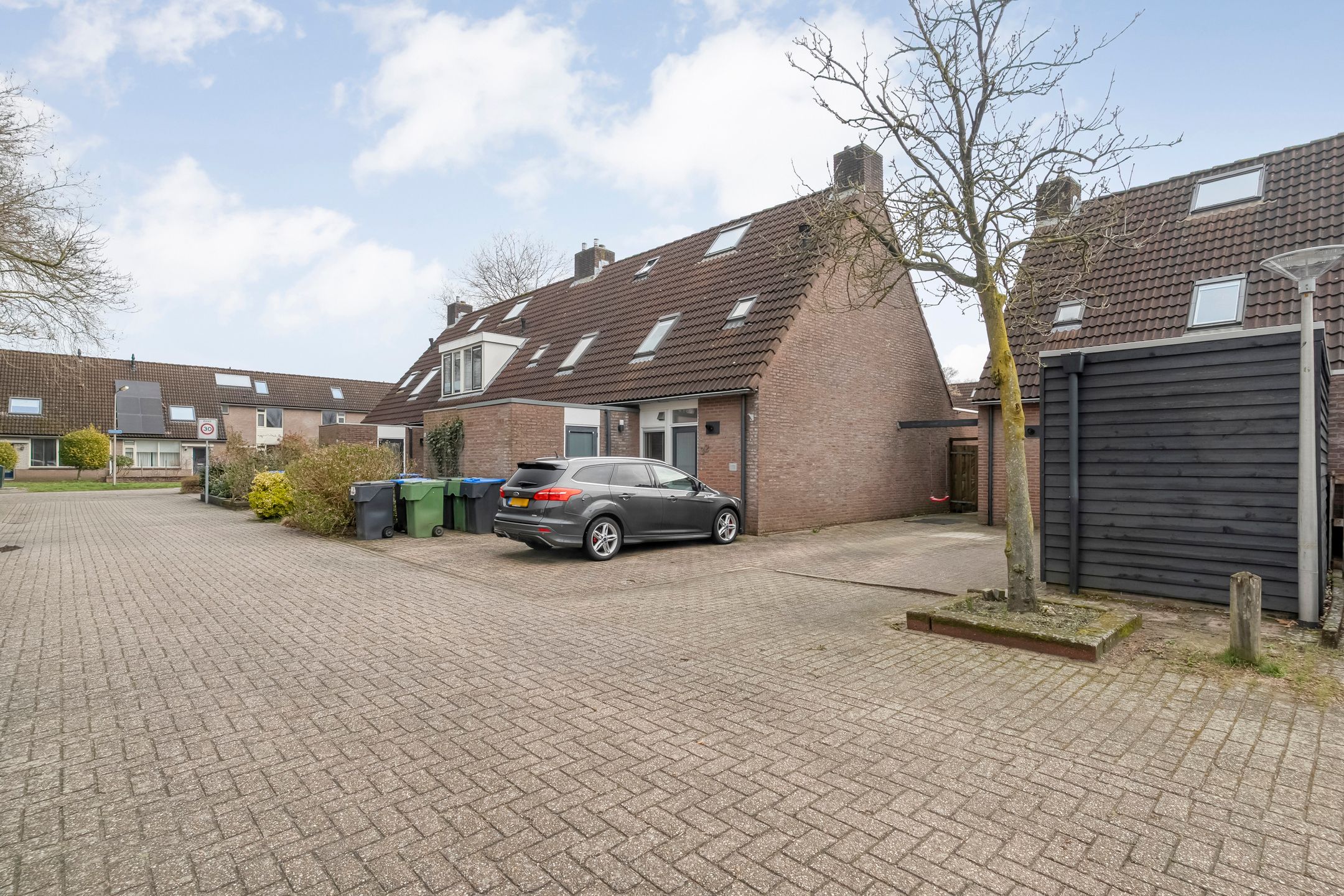 Photo 36 of Veentien 30