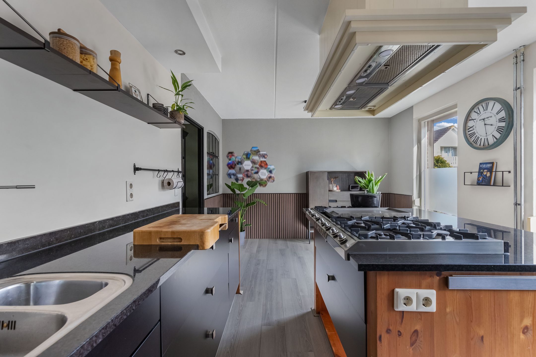 Photo 15 of Wilgeroosje 36