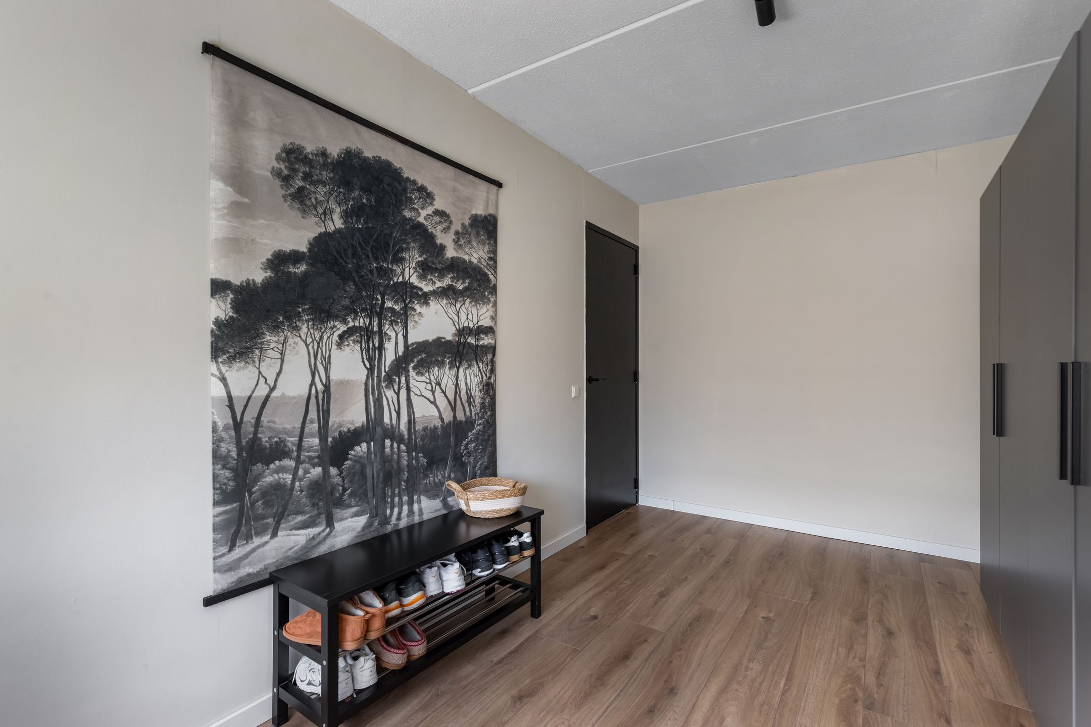 Spacious extended semi-detached home with garage in Heino Zuid — 27